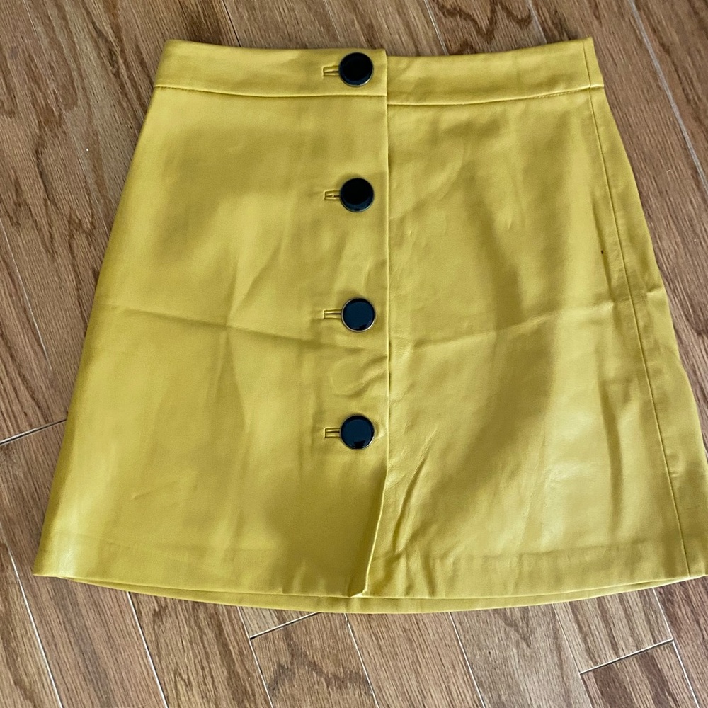 Yellow mango skirt size XS